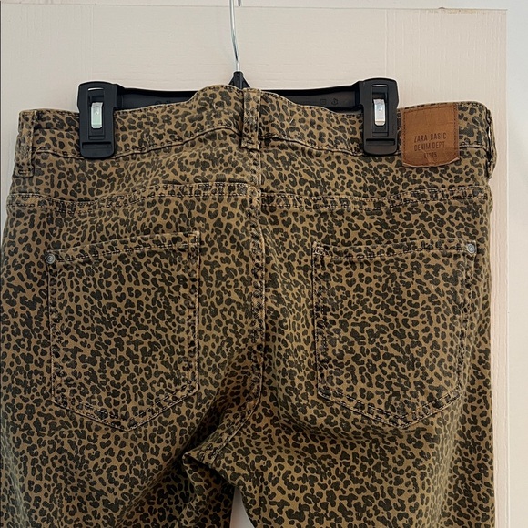 Zara Brown Leopard Print Skinny Jeans - Picture 4 of 5